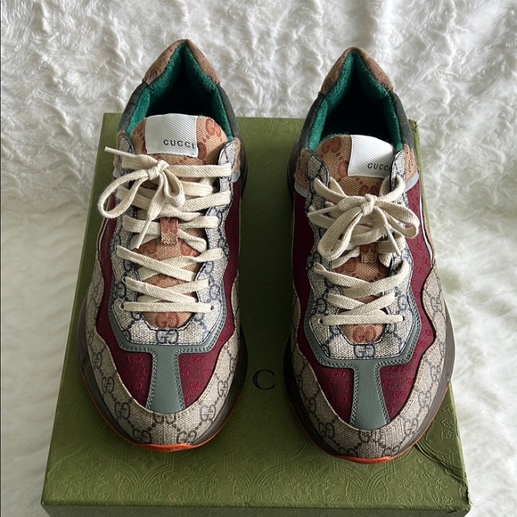 GUCCI Unisex Multicolor GG Rhyton Sneakers - Picture 1 of 13